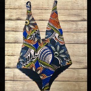 NWT‼️ Zara bathing suit